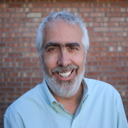 kevin snow headshot